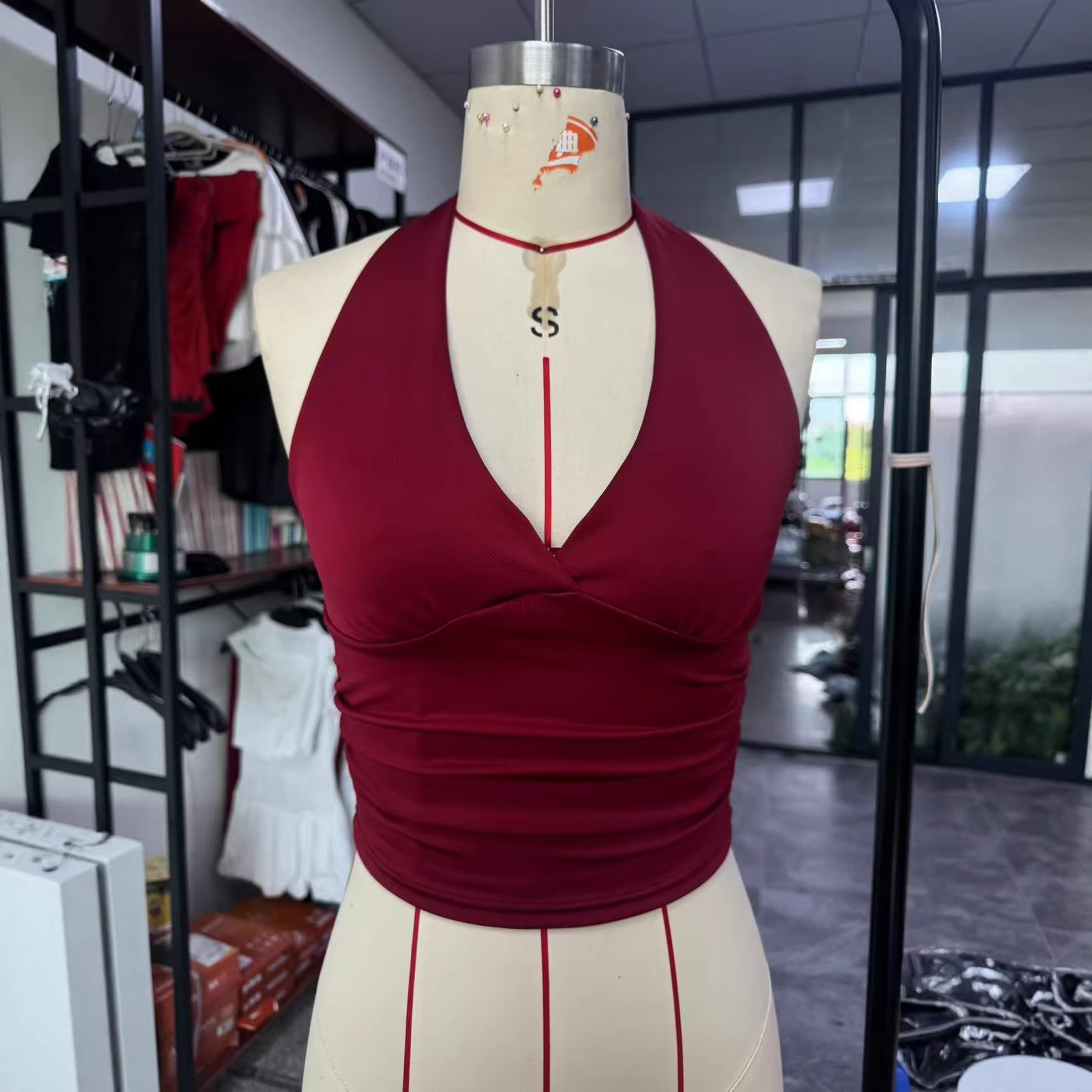 새로운 패션 홀터넥 탱크탑 섹시한 단색 슬림핏 민소매  - Women'S Fashion Vest Tops 리뷰 및 가격
